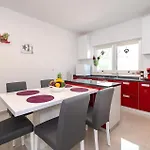 Holiday home Stablinac Vodice