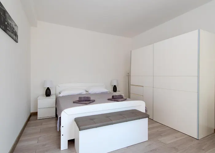 Stablinac Vikendica *